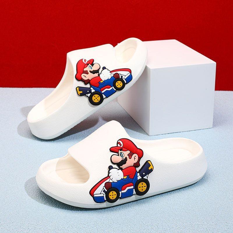 Stilvolle Mario-Themen-Kinderslipper für Jungen mit rutschfestem, weichem Sohlendesign in verschiedenen Farben