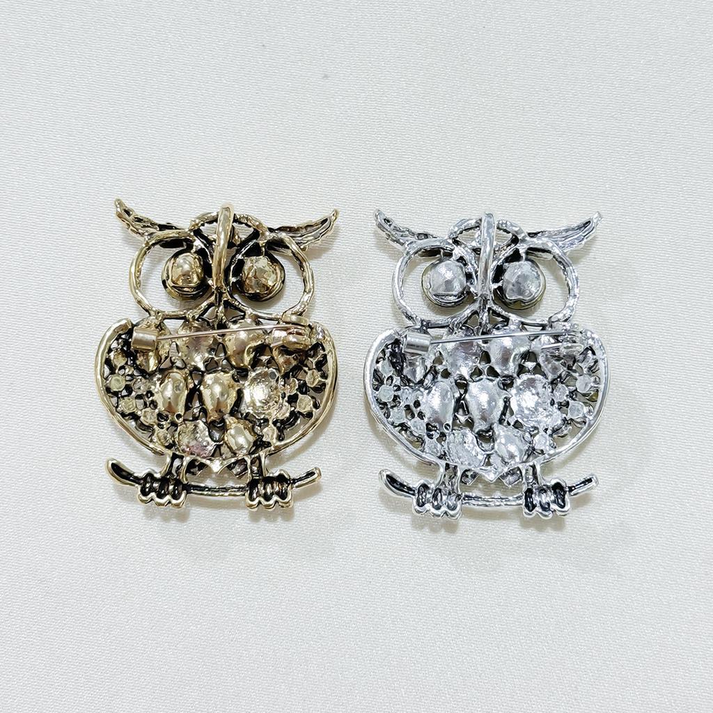 New Exquisite Retro Alloy Rhinestone Owl Brooch High-end Versatile Women's Clothing Corsage Jewelry Pin