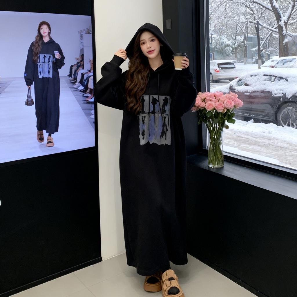 Herbst- und Winter-Sweatkleid im lässigen Stil, locker, gefüttert und verdickt, figurformendes gerades knielanges Langkleid mit Schlitz