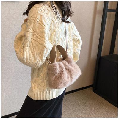 Sac pelucheux pour femme grande capacité nouveau sac à bandoulière mode, sac nuage plissé haut de gamme pelucheux automne