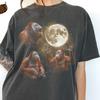 Orangutan Howling At Moon Vintage 90s Graphic T-Shirt, Retro Funny Bornean Ape Lover Gift