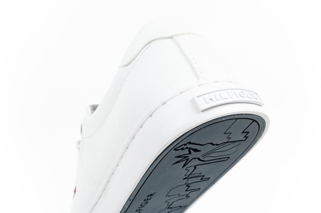 Tommy Hilfiger Essential Leather Sneaker [FM0FM02157100] Size 44