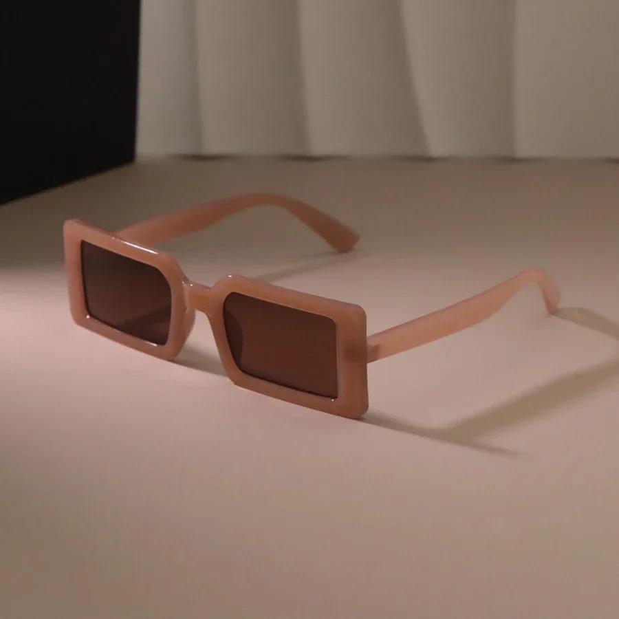 Square Retro Sunglasses Women Men Designer Fashion Personality Vintage Sun Glasses Female Male Punk Mirror Travel