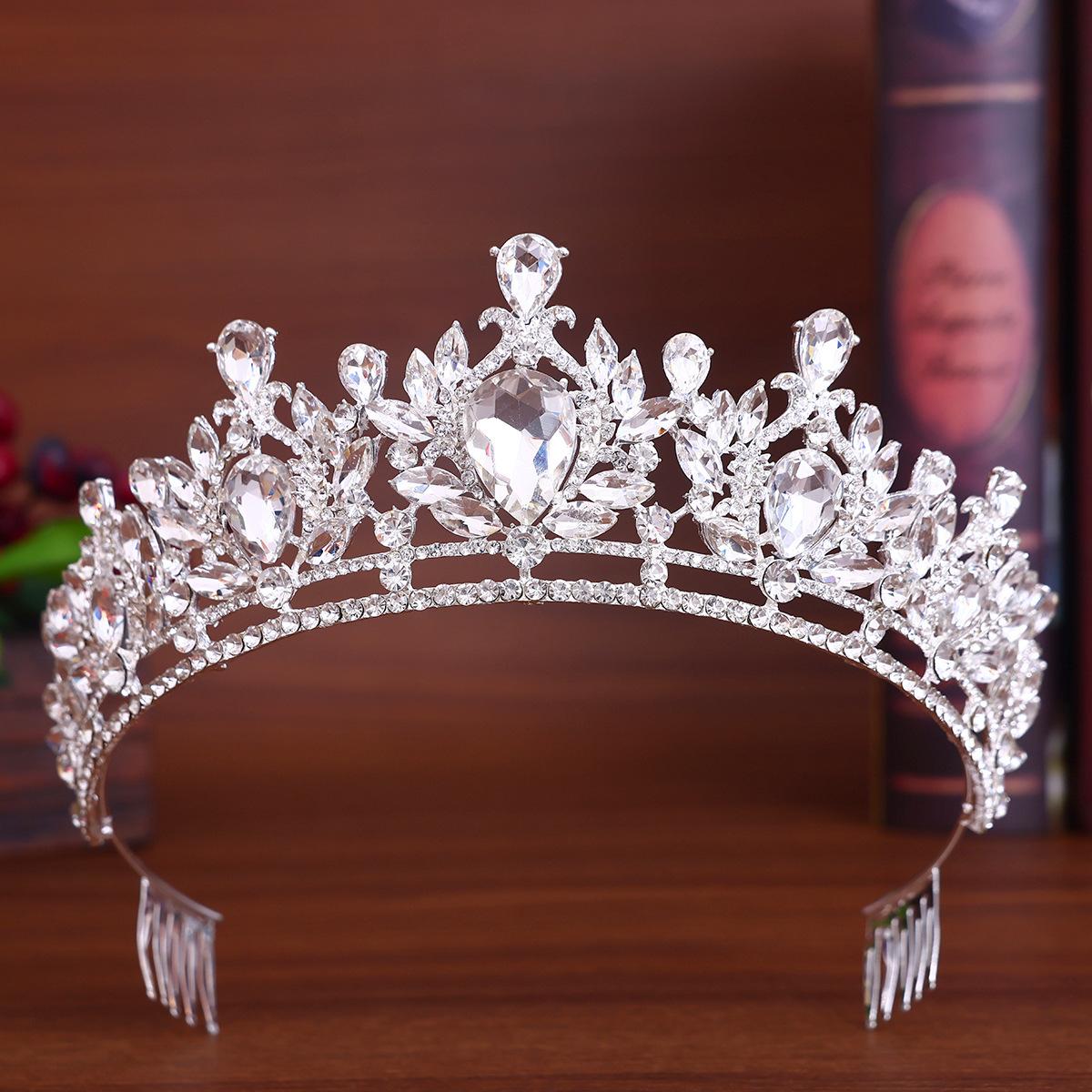 

DIEZI Baroque Red Green Blue Crystal Tiara Crown Women Girls Wedding Party Luxury Elegant Rhinestone Crown Hair Dress Jewelry серебряный