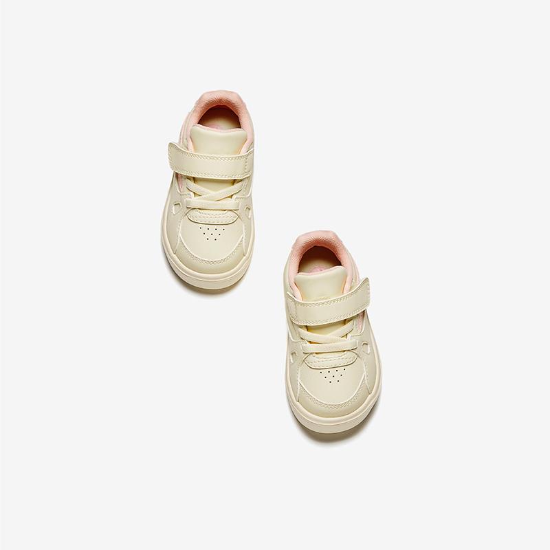 Anta Kids Synthetic Leather Trendy Fashion Color Block Comfortable Versatile Anti-Kick Lightweight Shock Absorbing Low-Top Walking Shoes A22530013