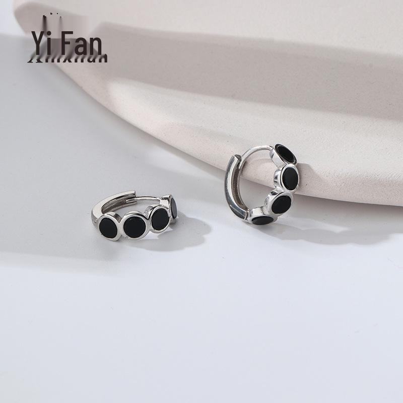 

S925 Sterling Silver Black Round Stud Earrings - Trendy Retro Epoxy Resin Design for Women 925 Silver