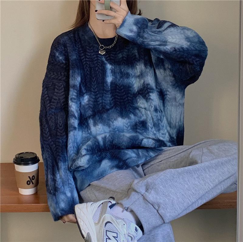 Women's Loose Outer Wear Autumn and Winter Thickened Knitted Jacket Autumn Girlfriend Couple Wear Retro Tie-dye Top