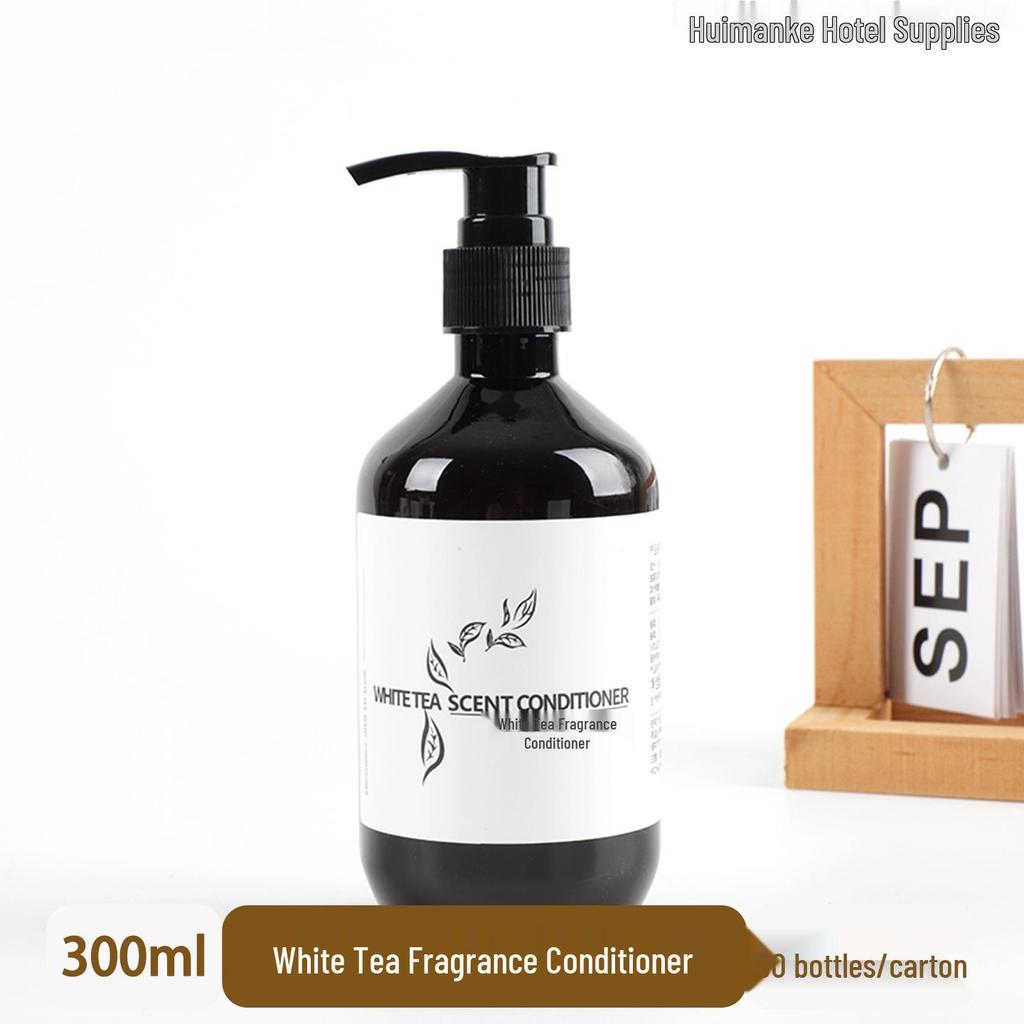 Gästehaus Toilettenartikel Set: Einwegzahnbürste, Zahnpasta, Weichborstenkamm