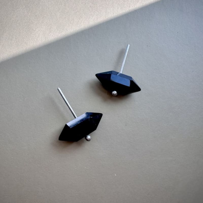 

СУЗУРАН сережки з насінням_чорний турмалін silver