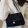 Trendy retro underarm women's bags, new simple and fashionable chain messenger bags, niche single shoulder small square bags