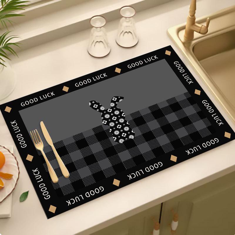 

Diatom Mud Quick-Dry Kitchen Countertop & Basin Splash Pad Mat 30x40 cm Mat