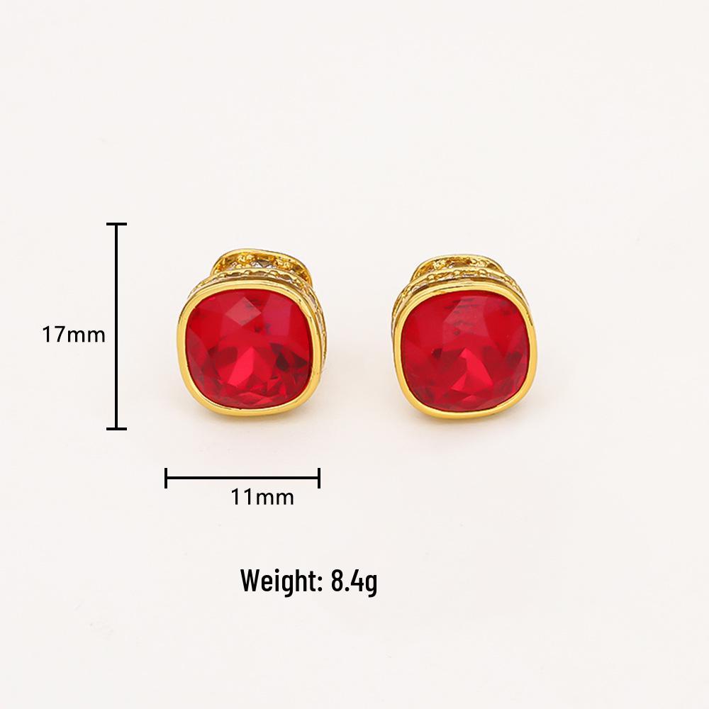 Orecchini a Bottone in Zircone Rosso Raffinati: Rame placcato oro di alta gamma in stile dolce e cool