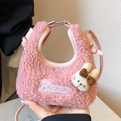 High-value Niche Plush Bag Women's 2025 Autumn New Trendy Fashion Shoulder Messenger Bag Commuter Bucket Bag