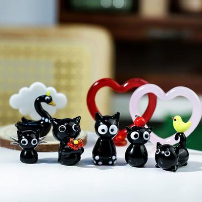 Deko & Wohnaccessoires – Statuetten