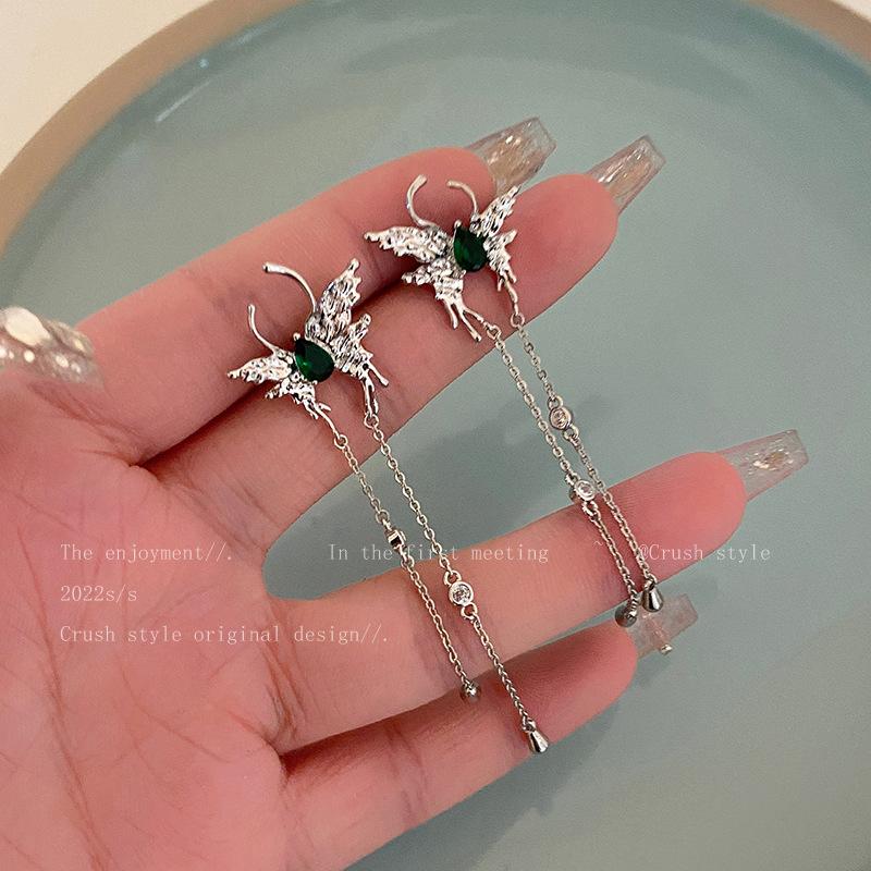 

Ear side elf zircon chain fringed stud earrings women s autumn niche design high-end earrings super fairy temperament earrings
