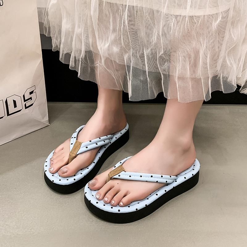 Polka dot thick bottom heightening flip-flops women's summer outer wear 2025 new light and high-end French sandals