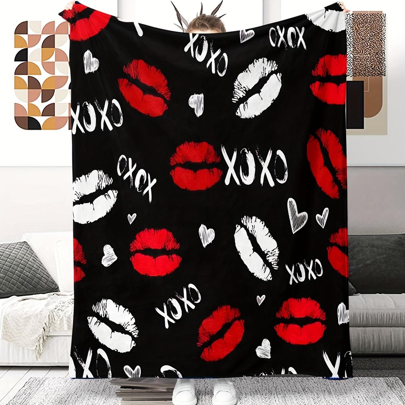 Valentine S Day Kiss Print Flannel Throw Blanket - Red Lips  Hearts Design with XOXO Lettering, Soft Cozy All-Season  Red Cont 75x90cm28x35in