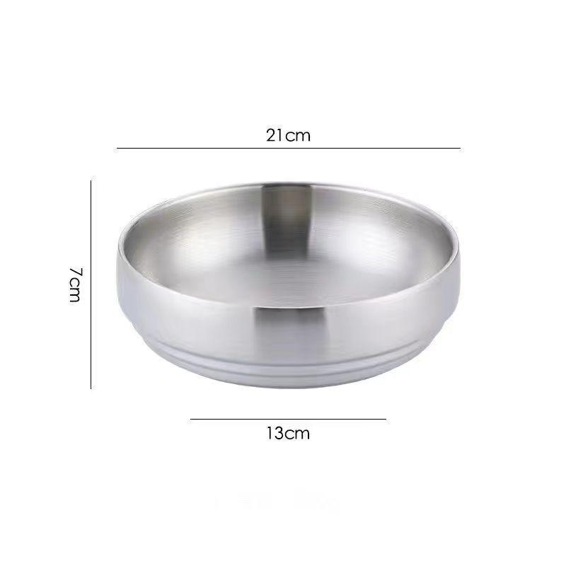 

Korean Stainless Steel Double-Layer Golden Bowl: Perfect for Cold Noodles, Snail Rice, Mixing, Bibimbap, and Large Soups.