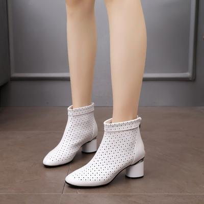 Spring New Style Genuine Leather Hollow Women's Boots Medium Heel Thick Heel Boots Comfortable Soft Sole Short Boots Fashionable Sandal Boots
