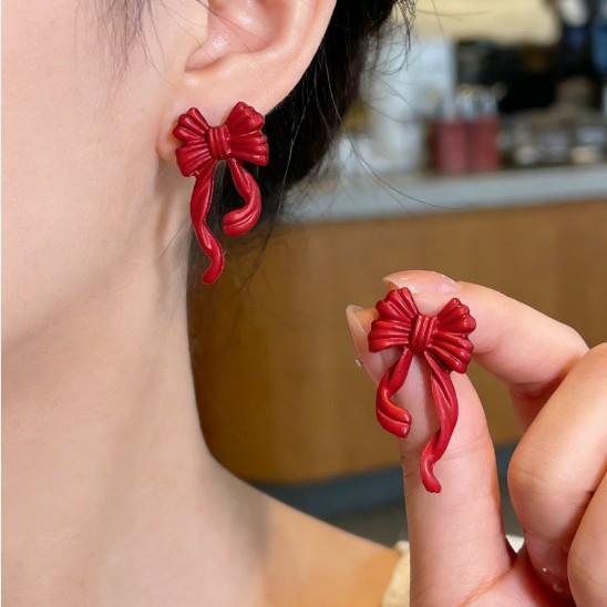 New Natal Red Bow Stud Earrings, Sweet Temperament, Versatile, Niche Design Sense, Retro Hong Kong Style Earrings