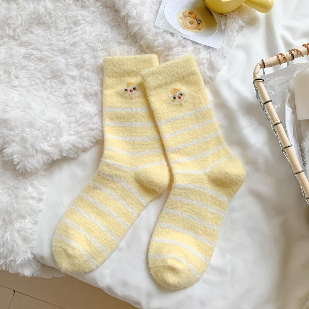 Autumn and Winter Thicken Warm Women Socks Cute Cartoon Chick Fleece Medium Tube Socks Japanese Kawaii Thermal Home Floor Socks