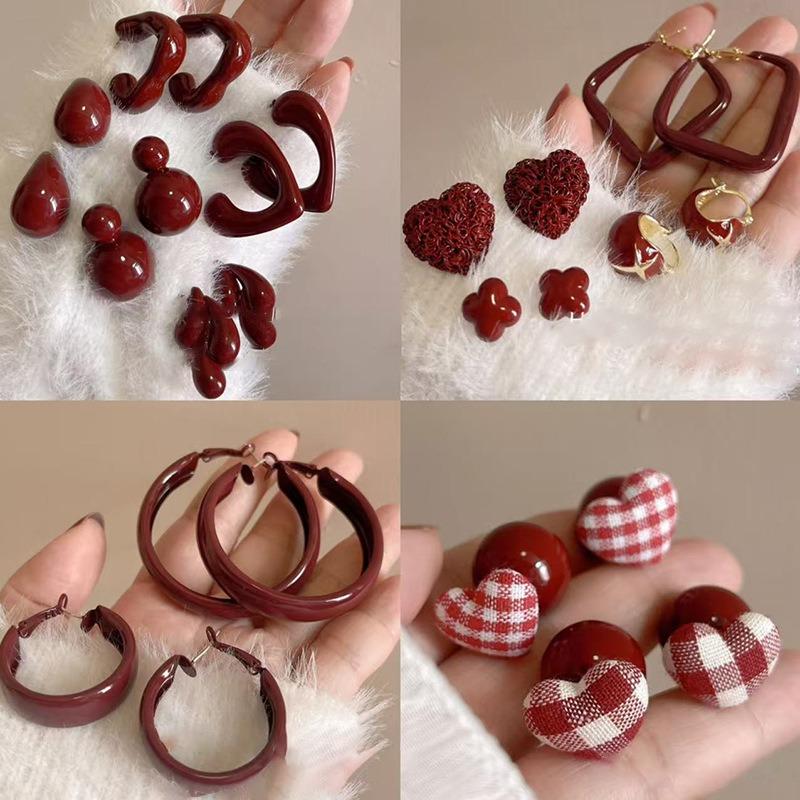Silver Needle Ankara Red Love Stud Earrings Fashion Temperament New Earrings Light Luxury Premium Autumn and Winter