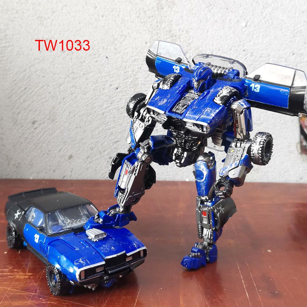 Transformation Toys Dropkick Blue Warrior Mirage Car Action Figure Deformation Robot Anime Model BAIWEI TW1033 CY01 SS46 SS105 Poseable Articulated