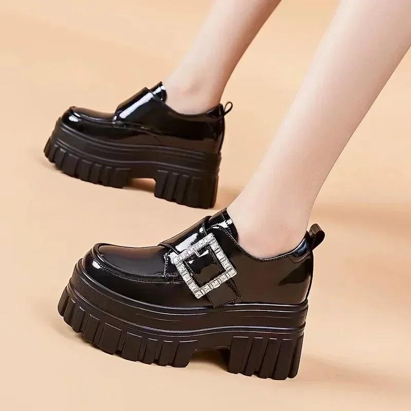 Весенняя мода с круглым носком — фото 5