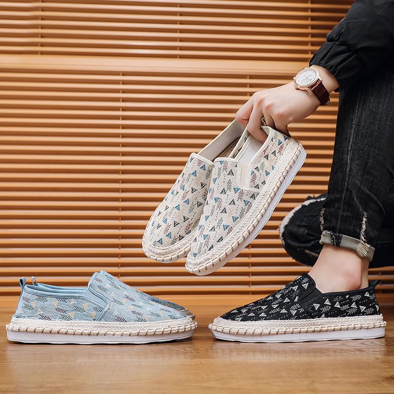 Spring Shoes for Men Canvas Casual Shoes Fashion Print Slip-on Loafers Cool Flat Fisherman Shoes