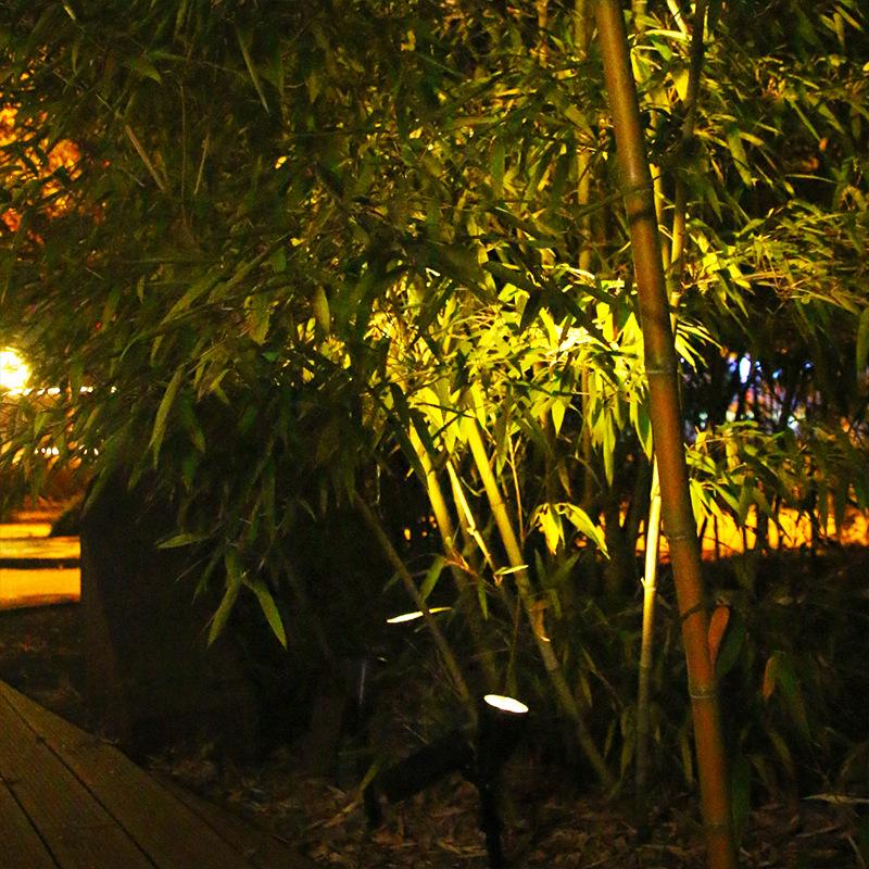 1PC Solar Spotlight Plug-in Lawn Light LED Projection Light Outdoor Waterproof Garden Landscape Garden Decoration Garden Light