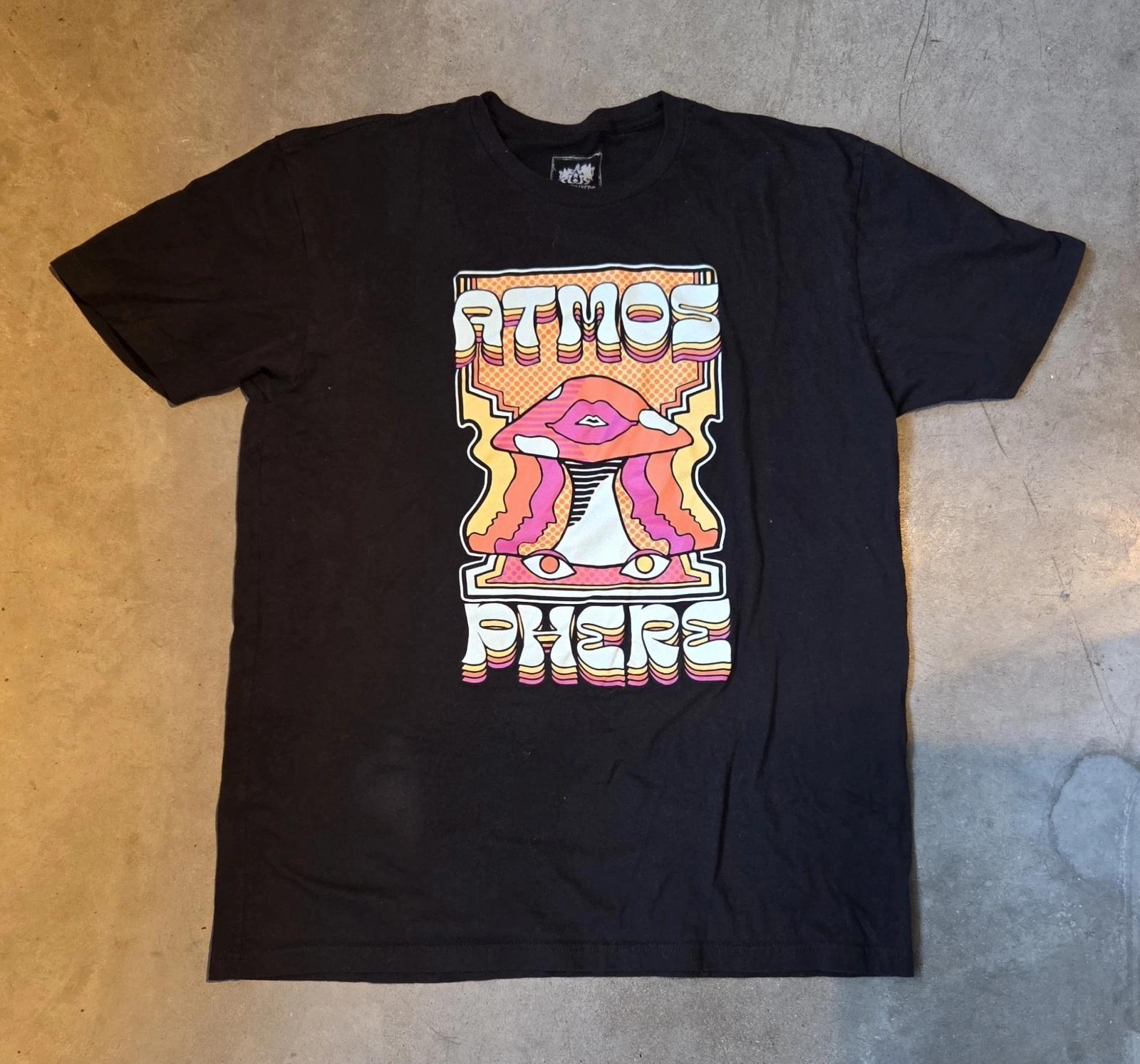 

Atmosphere Perspective T-shirt XL S