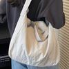 Large capacity commuter tote bag 2025 autumn new casual fashion simple only beautiful woman college student bag