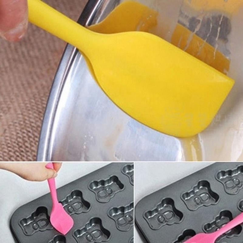 1 buc. Spatulă pentru smântână pentru unt