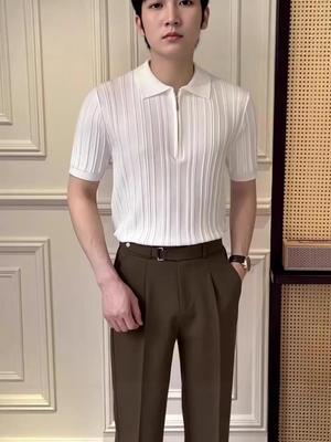 Camisa Polo de Tricô Masculina Slim Fit de Manga Curta com Meio Zíper