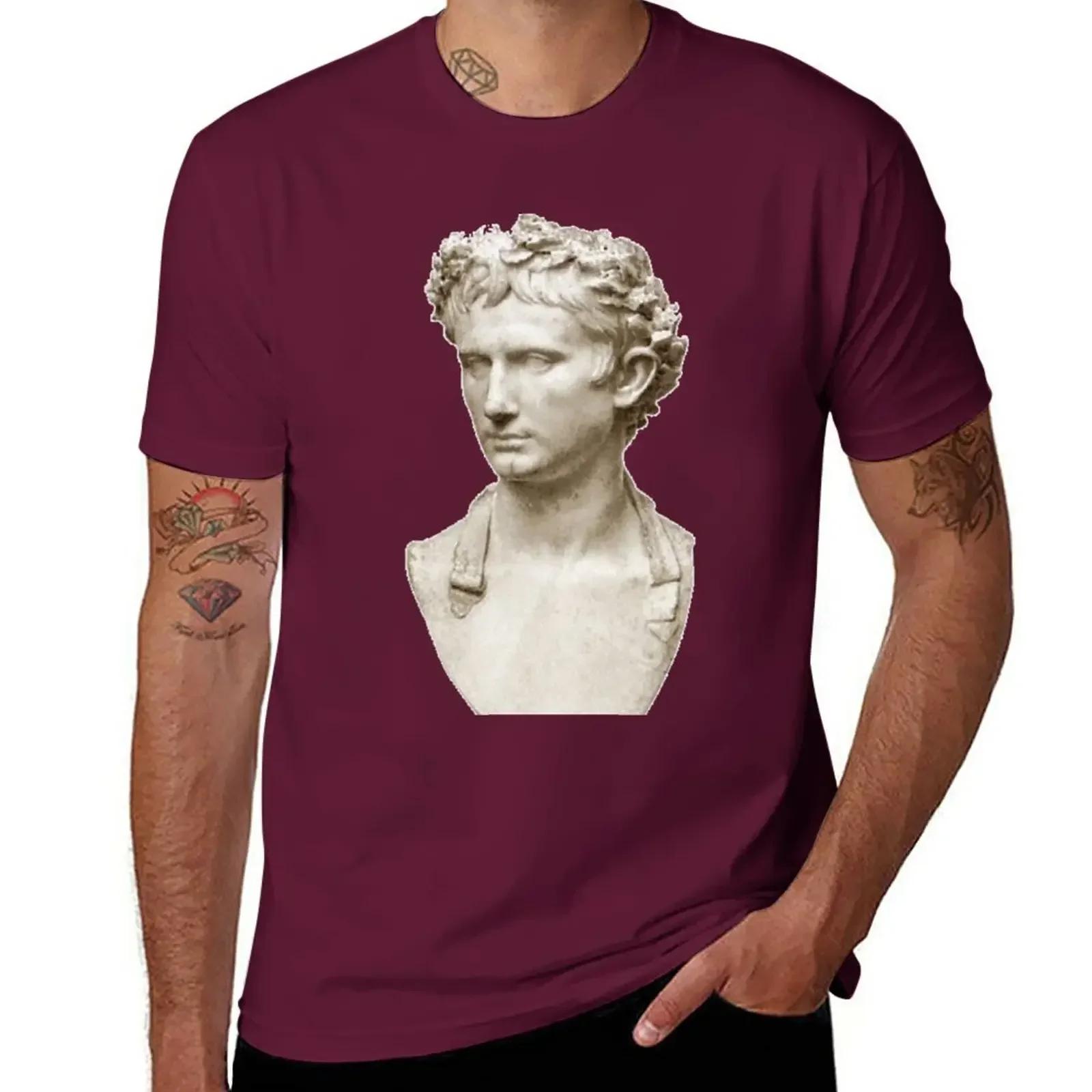 Augustus T-Shirt for a boy sports fans t shirts men M