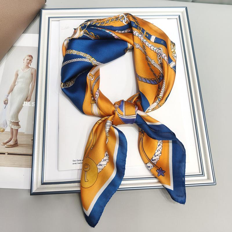 Strictly Selected 70 Silk Scarves, Simulated Silk Small Square Scarves For Women, Retro High-End Thin Versatile Professional Scarves