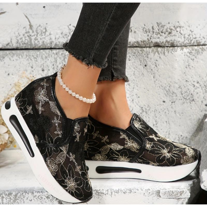 Women's fashion flat bottom inner height increase mesh yarn breathable casual single shoes support platform