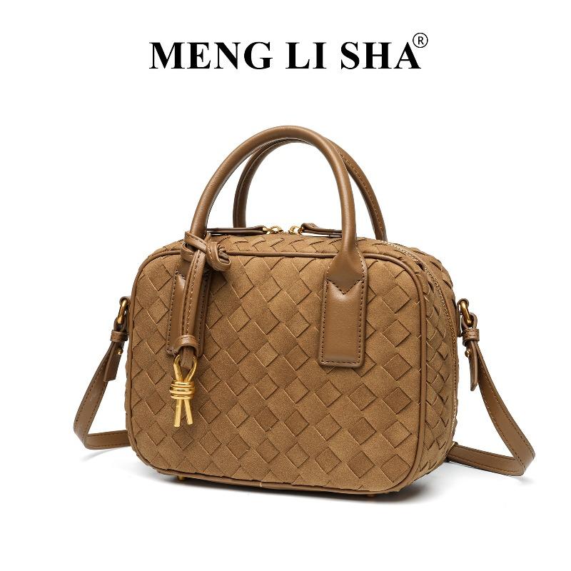 New Classic Woven Bag Single Shoulder Messenger Women's Bag High-end Sense Portable Small Square Bag Light