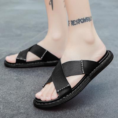 Fashion Summer Sandals Men Genuine Leather Classic Black Open-toed Slipper Outdoor Beach Rubber Comfortable and Breathable Shoes Sandals