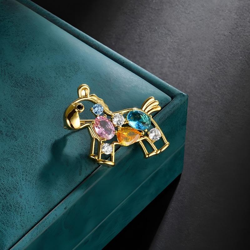 A New High-end Women's Crystal Pony Brooch with A Light Luxury and Niche Design for The Year of The Horse Zodiac Brooch