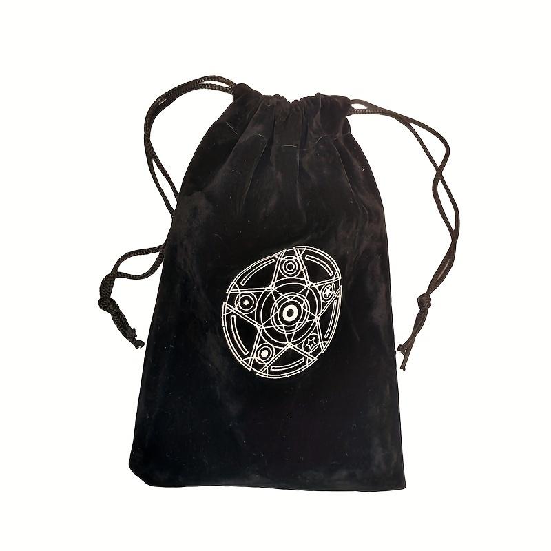 Elegantní černá sametová dárková taška na párty se stahovací šňůrkou se složitým potiskem – ideální pro šperky nebo malé párty