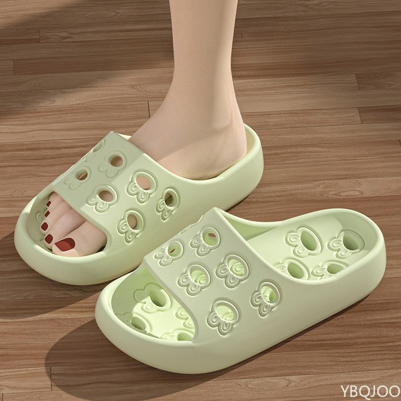 Fashion Ladies Summer Slippers Non slip home use odorless Shoes Men Indoor household slippers Water leakage Quick drying couple sandals