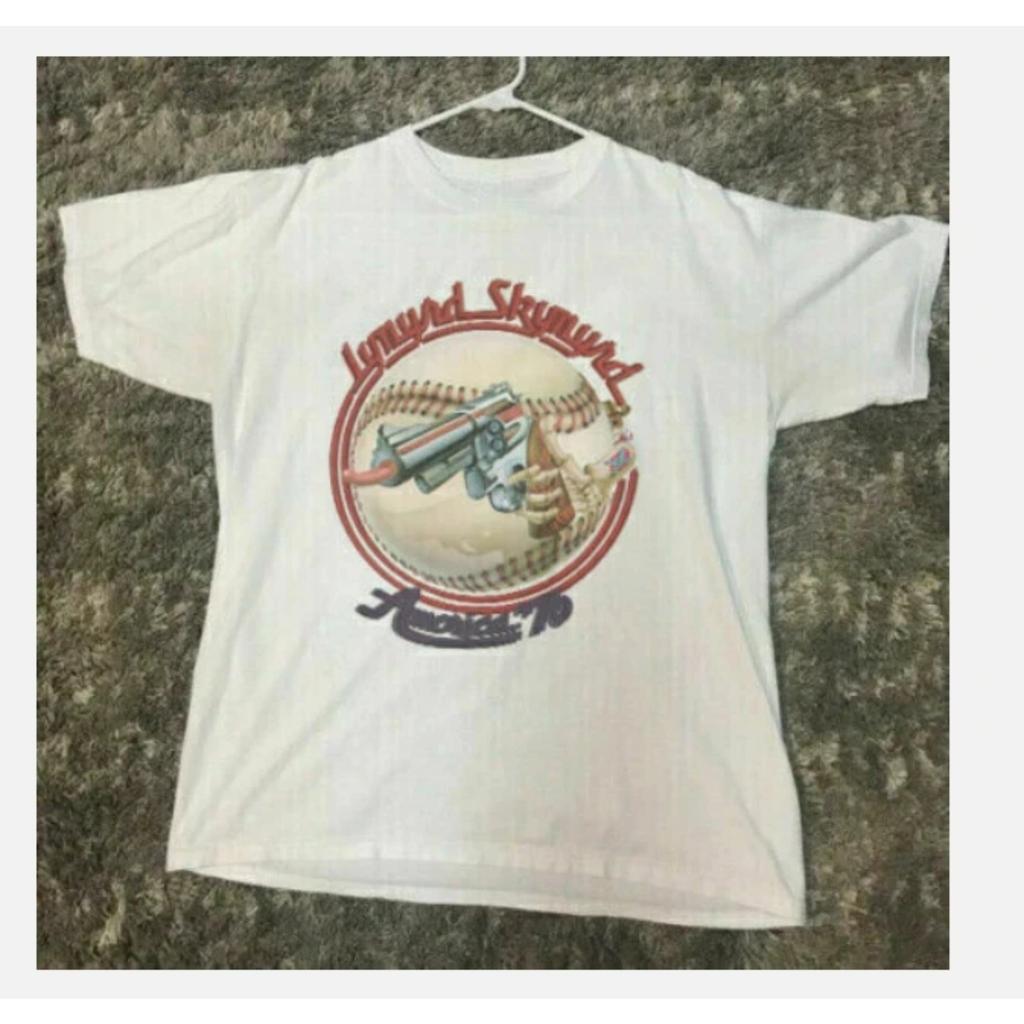 1976 Lynyrd Skynyrd USA Tour Retro T-shirt, 70s Rock Band T-shirt, Size S-4XL Fan Gift Men's and Women's Short Sleeves