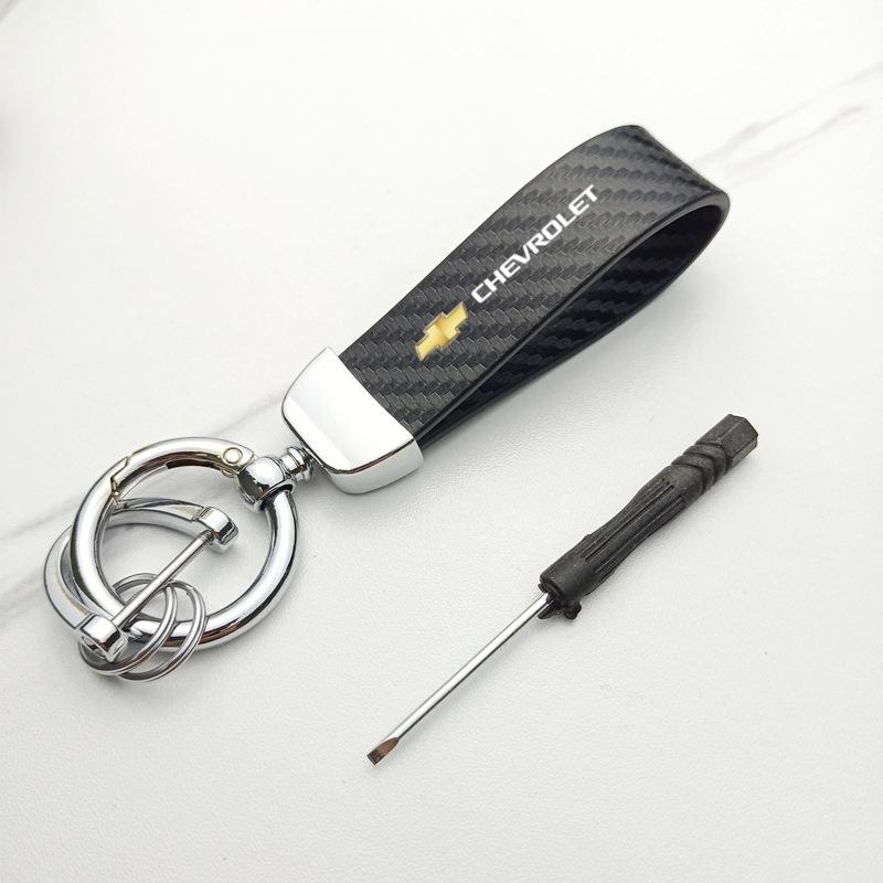 

Carbon fiber Leather Car Keyring Exquisite Anti-lost Car Keychain For Chevrolet Colorado Cruze Spark Captiva Malibu Trax