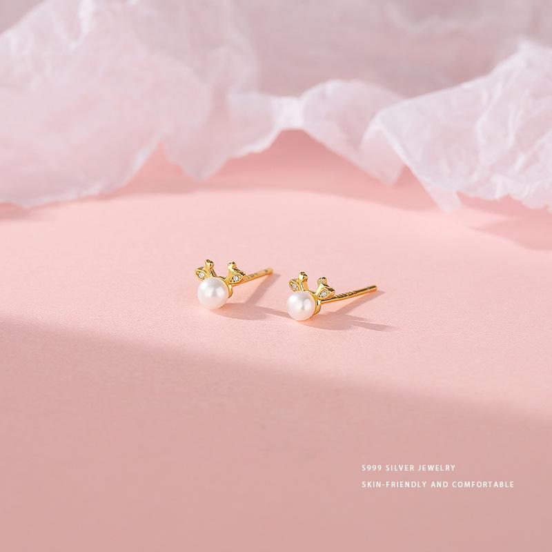 

Серьги с жемчугом в виде оленя. Милые, сладкие, свежие и элегантные универсальные серьги для проколотых ушей.