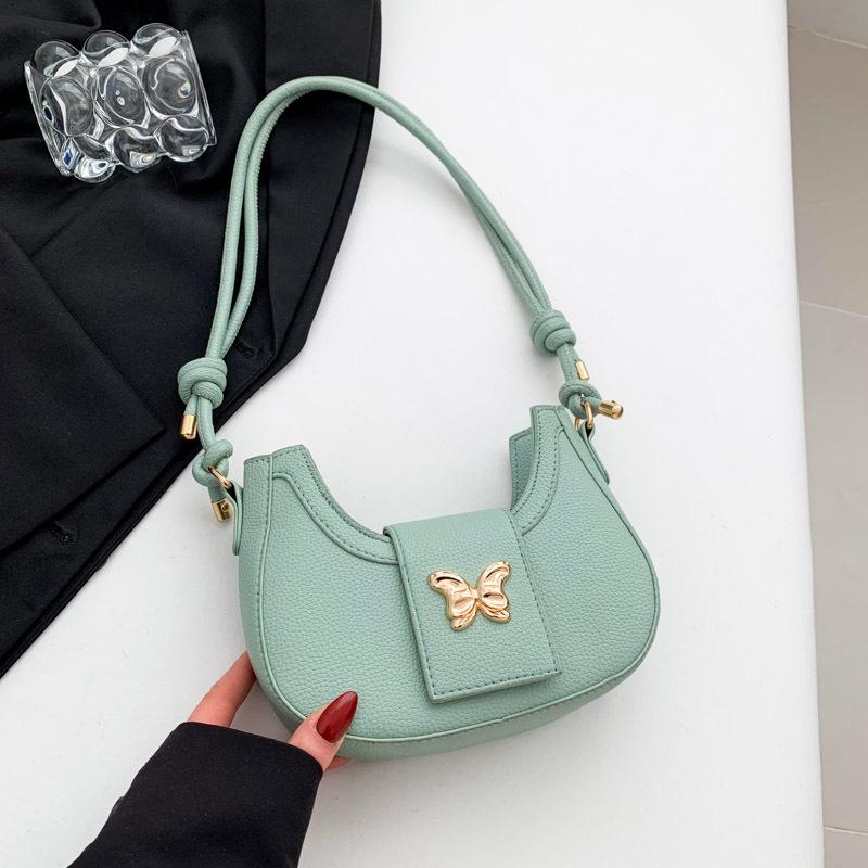 Fashionable Bags for Women's New Winter Crossbody Bags Niche Casual Crescent Bags Fashionable Shoulder Bags