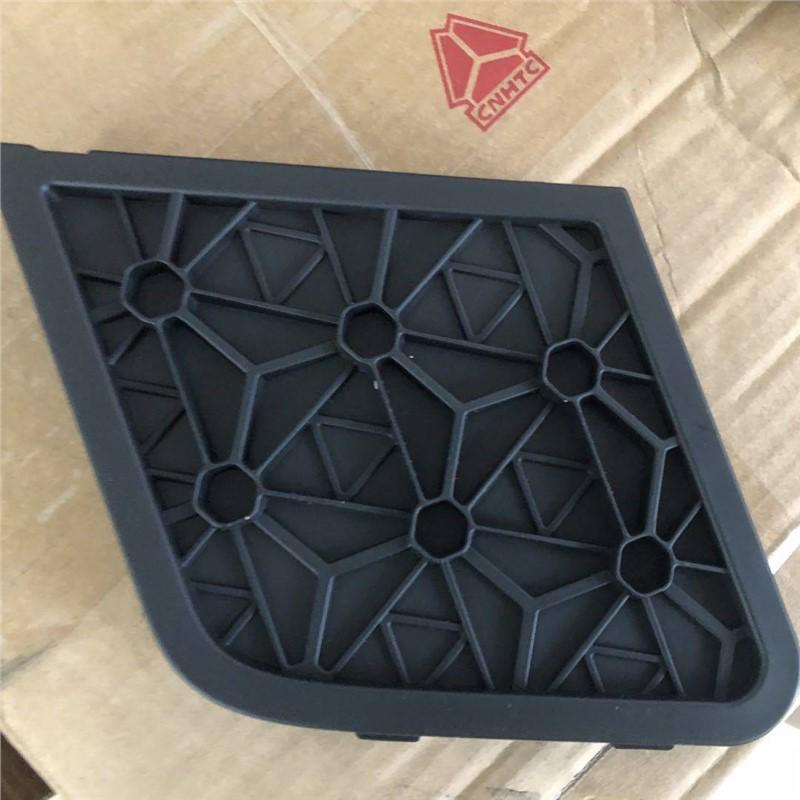 Heavy Duty Howo TH7 Bumper Decorative Mesh Plate Cover Accessories Co-driver