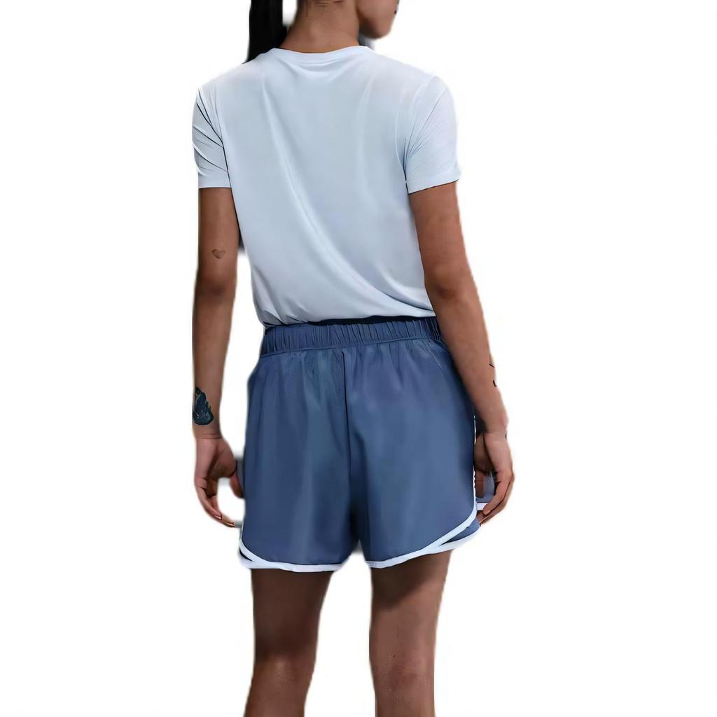 Nike Swoosh Regular T Shirt Women's White HJ2205-423