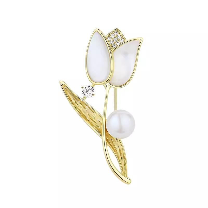 Tulip Brooch, High-end Women's Niche High-end Design Sense, Pearl Brooch, Luxurious and Elegant Brooch