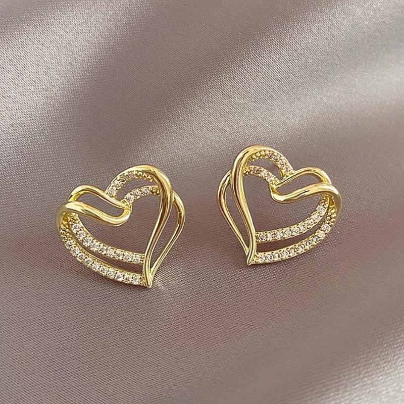 Sweet Heart Hollow Design Stud Earrings Romantic Graceful Bridal Wedding Jewelry Women’s Luxury Gold Color Accessories